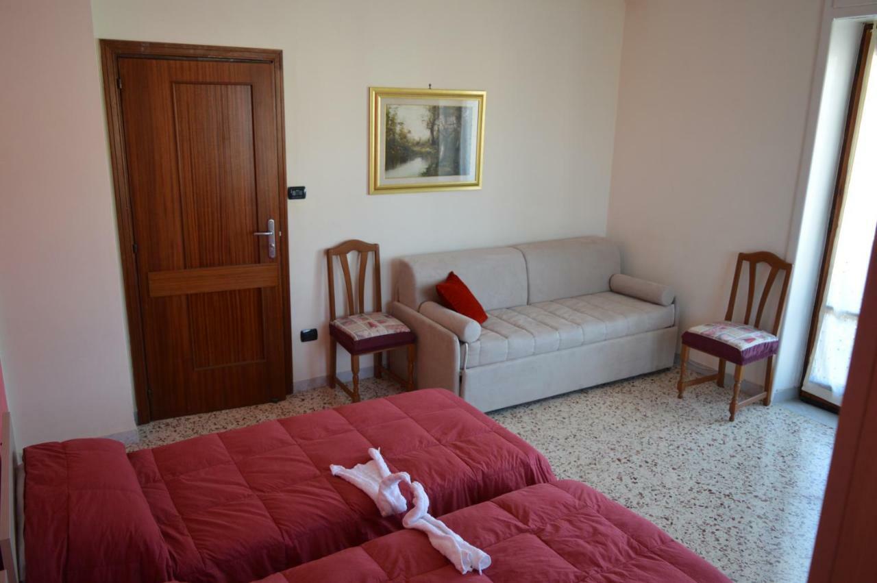 B&B Olympo Salerno Eksteriør bilde